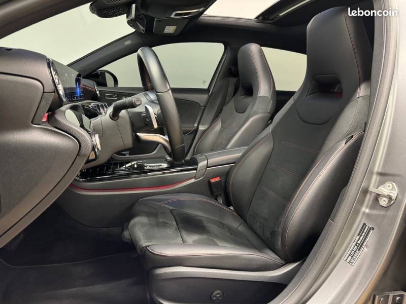 Vente voiture d'occasion Mercedes Benz Classe A 250 e 160 + 102 AMG Line à Lyon