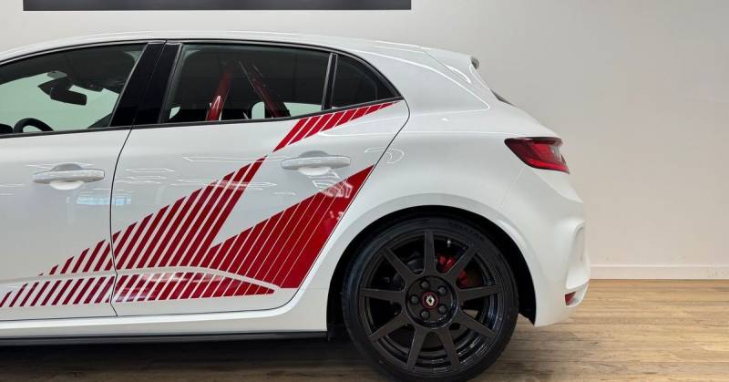 RENAULT Megane IV RS TROPHY R N°411/500