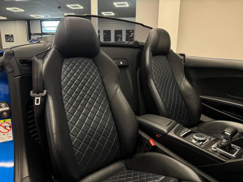 Audi R8 SPYDER 5.2 FSI 540 ch QUATTRO S-TRONIC