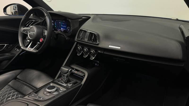 Audi R8 SPYDER 5.2 FSI 540 ch QUATTRO S-TRONIC