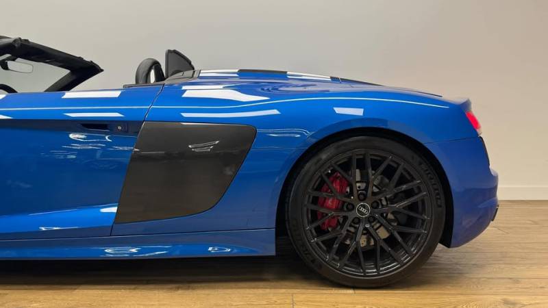 Audi R8 SPYDER 5.2 FSI 540 ch QUATTRO S-TRONIC