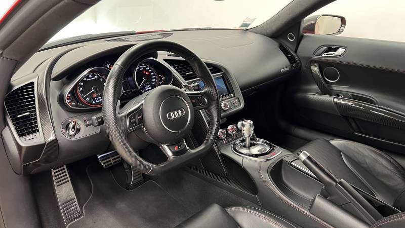 Audi R8 V10 Plus