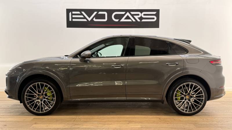 Porsche Cayenne Coupé 3.0 462 ch E-HYBRID