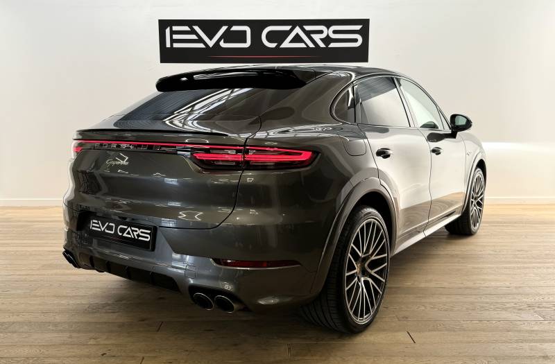 Porsche Cayenne Coupé 3.0 462 ch E-HYBRID