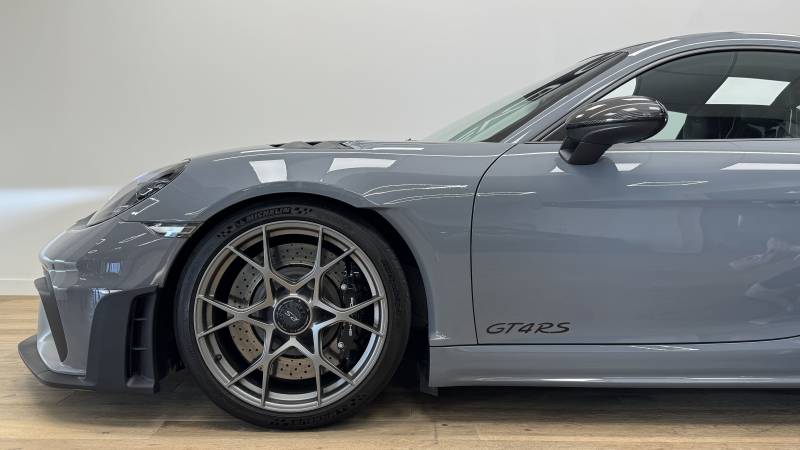 Porsche 718 Cayman GT4 RS Pack Weissach