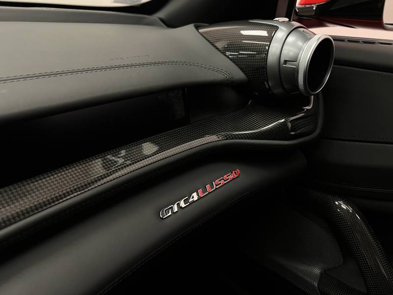 Ferrari GTC4 Lusso V12 6.3 690 ch