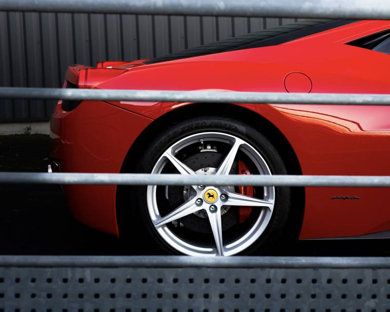 Ferrari 458 Italia V8 4.5 570 ch