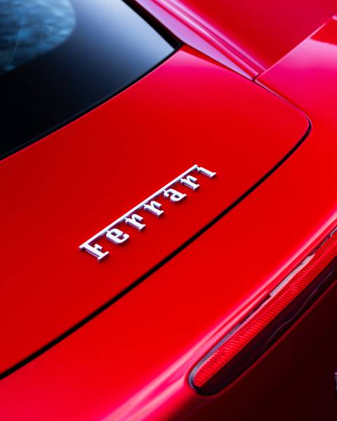 Ferrari 458 Italia V8 4.5 570 ch