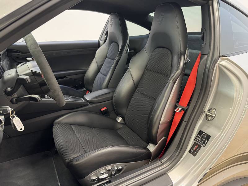 Porsche 911 991.2 GT3 Touring 4.0 500 ch