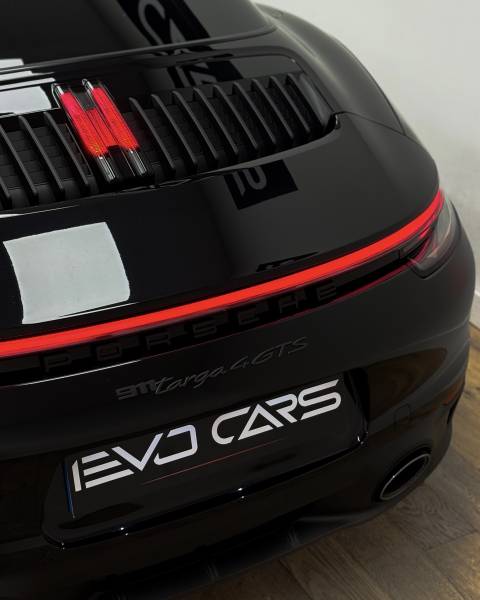 Recherche personnalisée pour une voiture de luxe en Allemagne à Lyon par un spécialiste