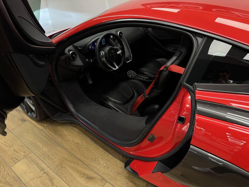 Mclaren 540c 3.8 Bi-Turbo