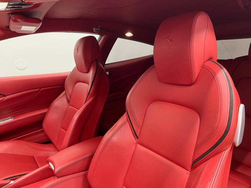 Ferrari FF V12 6.3 660 ch