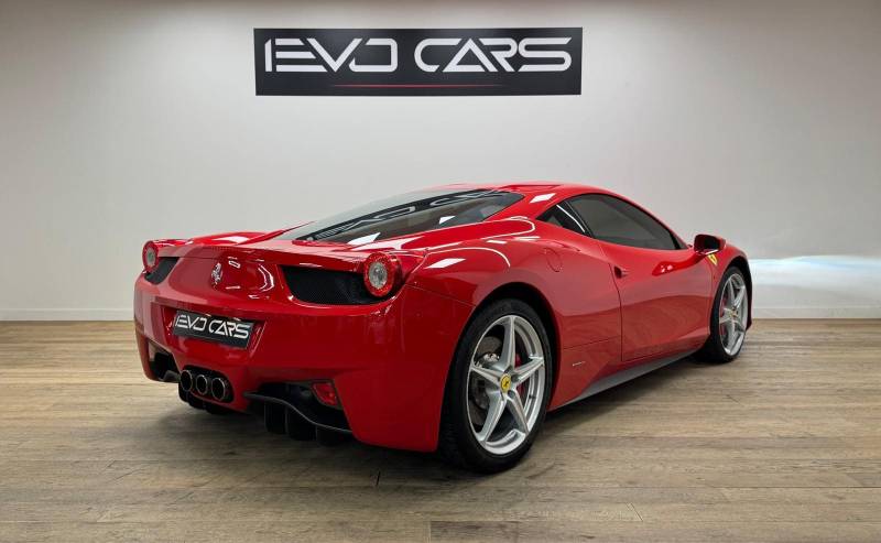 Ferrari 458 Italia V8 4.5 570 ch