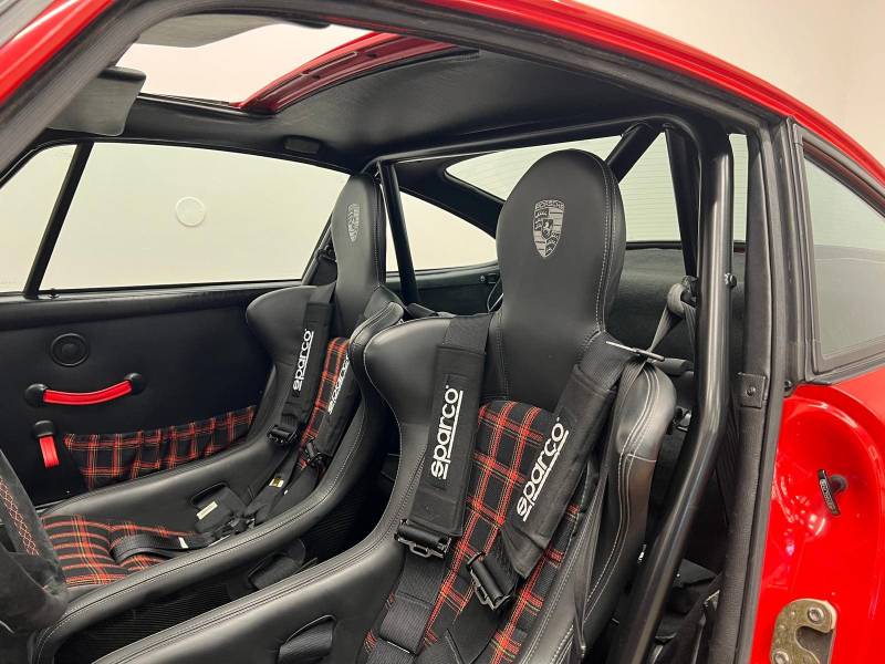 Porsche 911 Carrera 3.2 Coupé 231ch BVM5 / VHC / Préparation unique