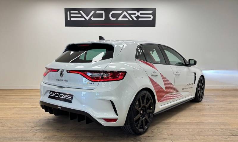 RENAULT Megane IV RS TROPHY R N°411/500