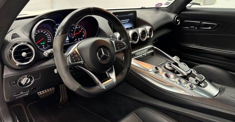 Mercedes-Benz AMG GT S